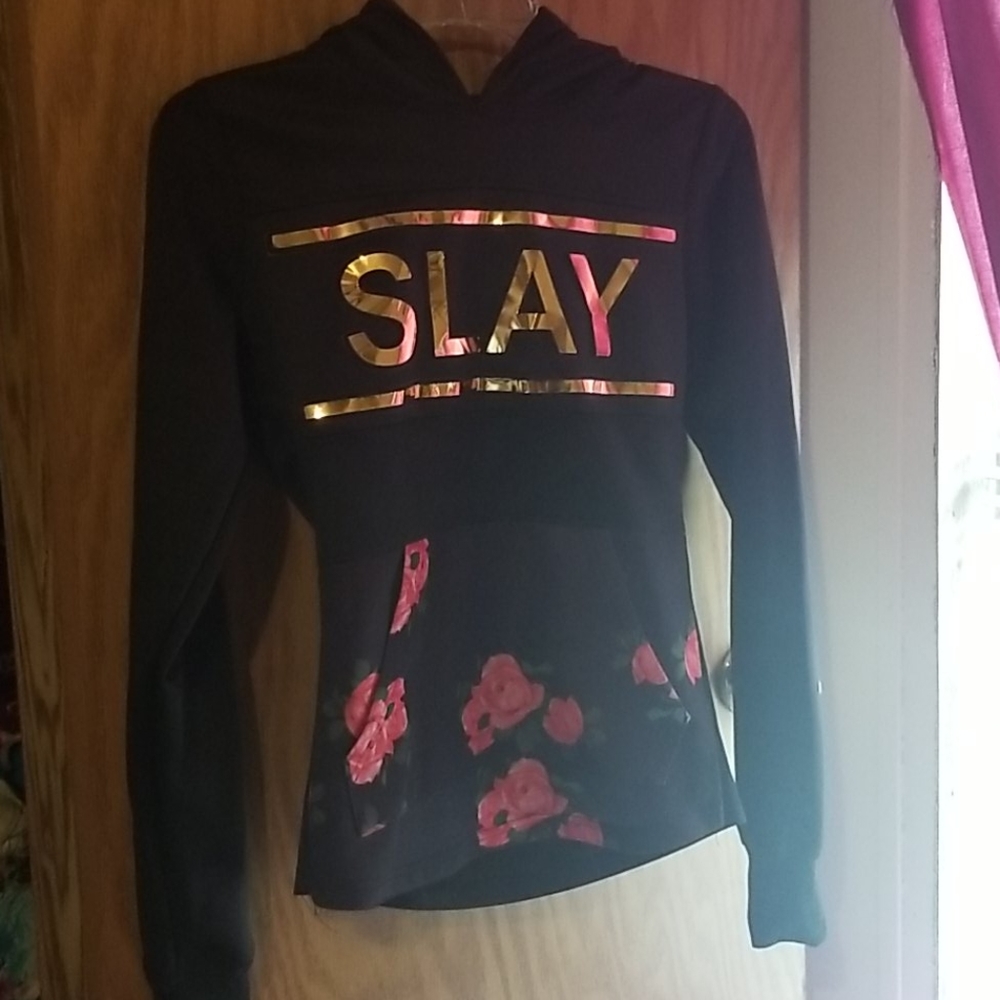 Pull over sweater